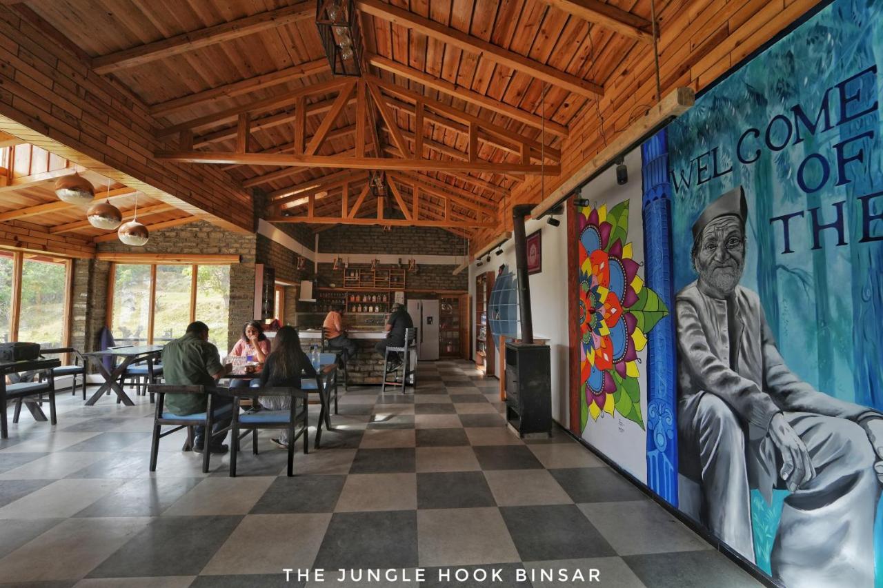 The Jungle Hook Binsar Hotel Almora Exterior photo