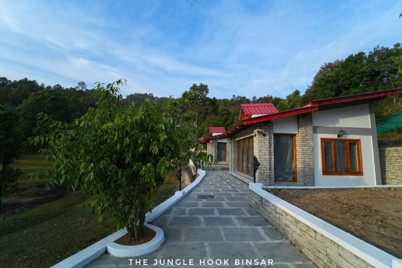 The Jungle Hook Binsar Hotel Almora Exterior photo