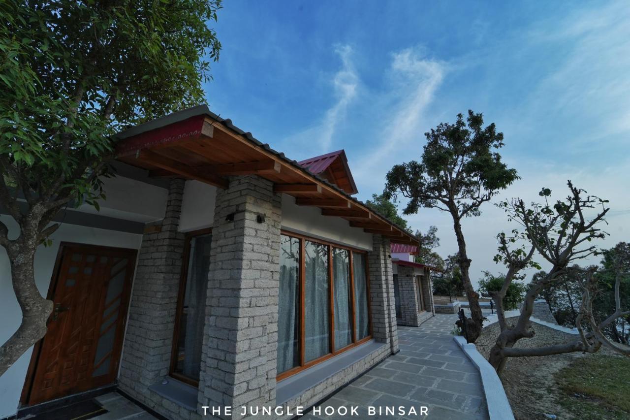 The Jungle Hook Binsar Hotel Almora Exterior photo
