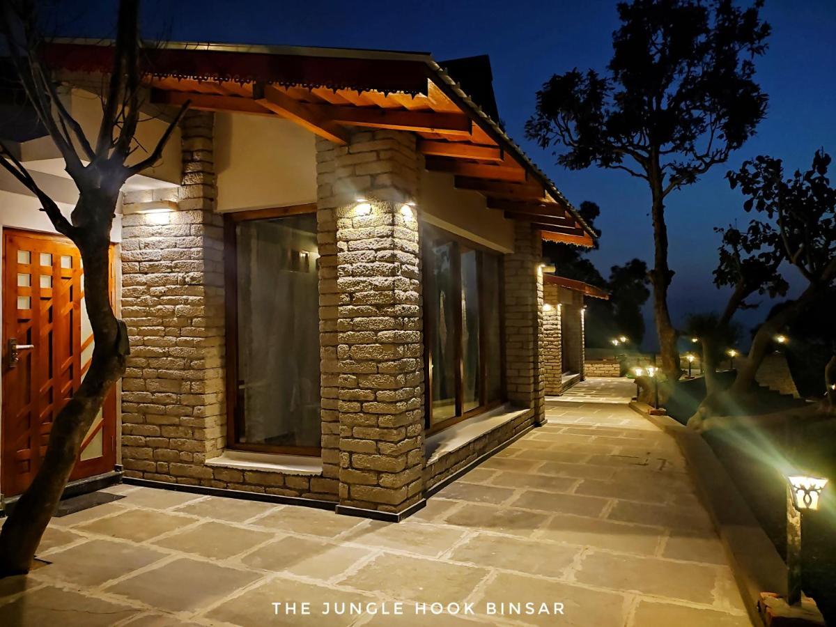 The Jungle Hook Binsar Hotel Almora Exterior photo