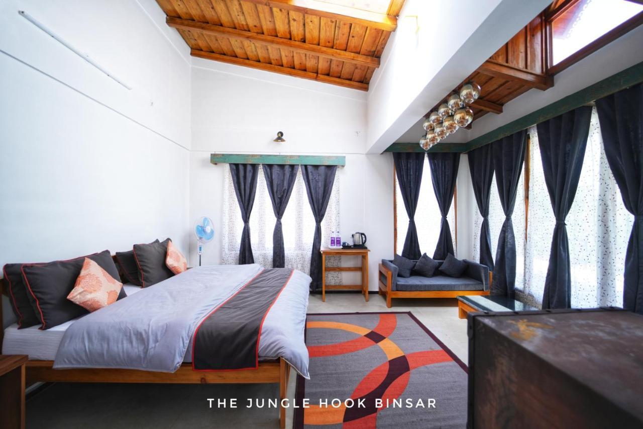 The Jungle Hook Binsar Hotel Almora Exterior photo