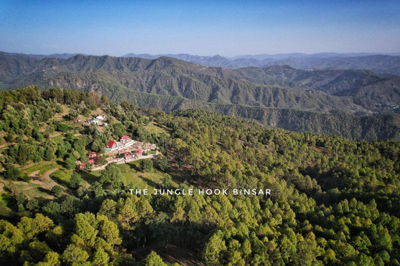 The Jungle Hook Binsar Hotel Almora Exterior photo
